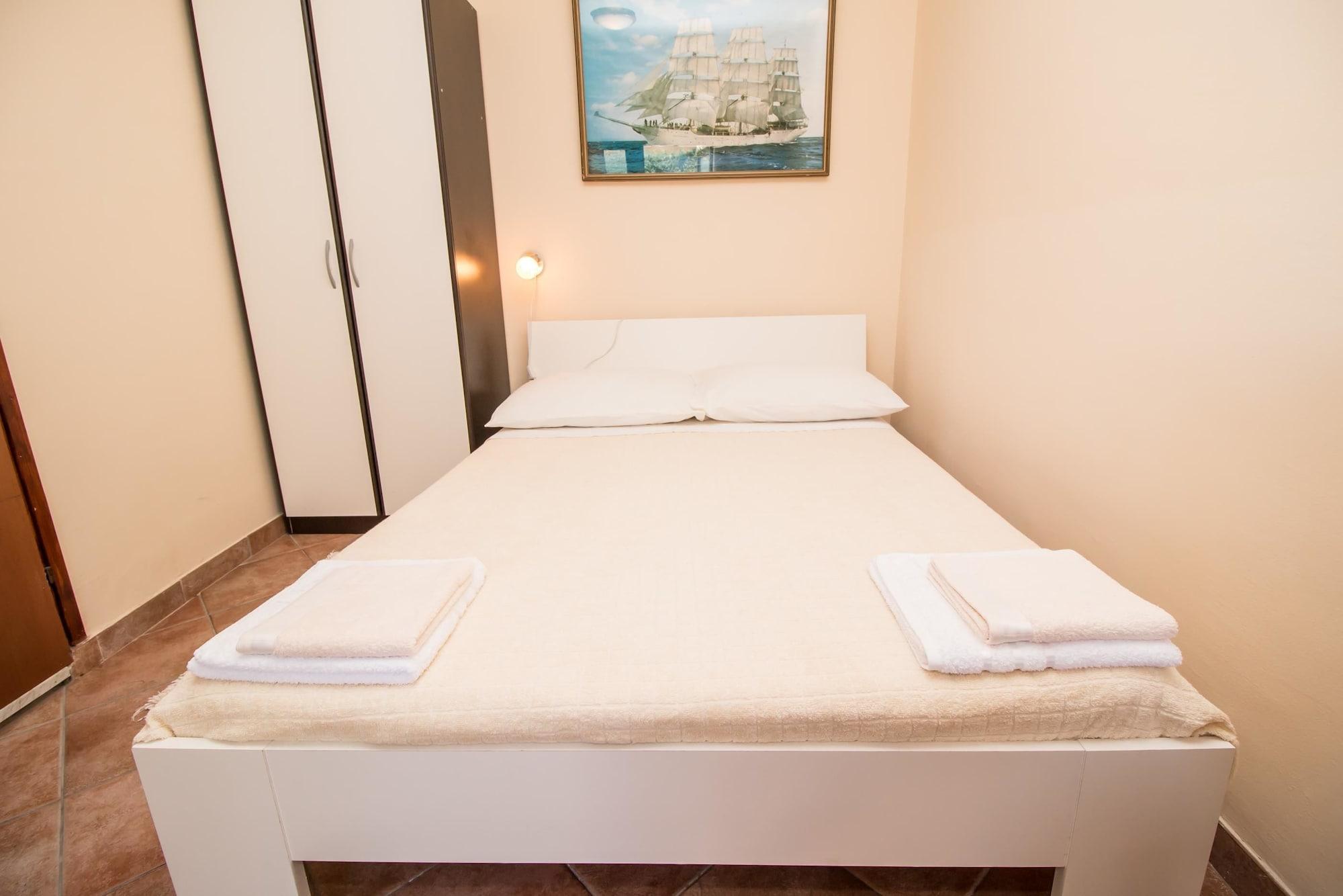 Apartments Divna Rovinj Exterior photo