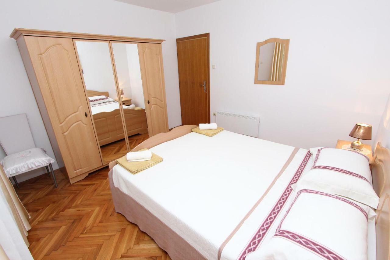Apartments Divna Rovinj Exterior photo