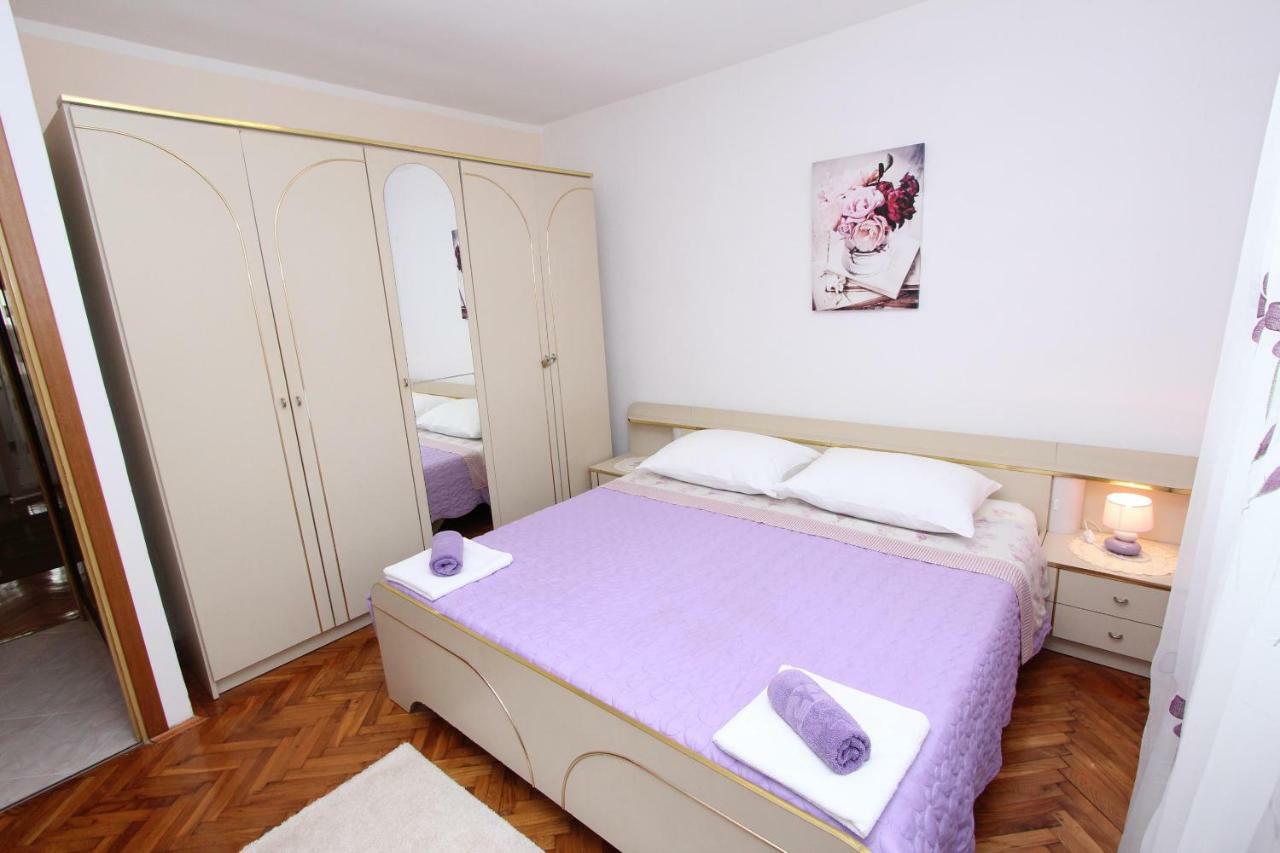 Apartments Divna Rovinj Exterior photo
